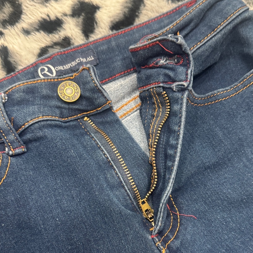 Classic Navy Skinny Jeans for Women - Picture 5 of 6